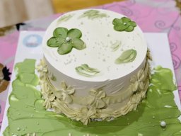 Bánh kem sinh nhật cho bé