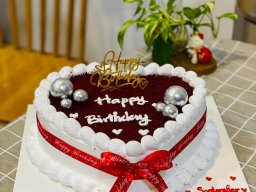 Bánh kem hình trái tim