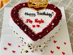 Bánh kem hình trái tim