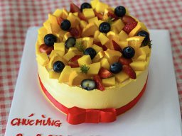 Ý tưởng bánh kem trang trí hoa / trái cây