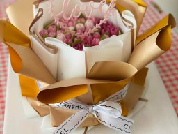 Bánh kem trang trí bông hoa đẹp