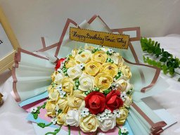 Bánh kem trang trí bông hoa đẹp