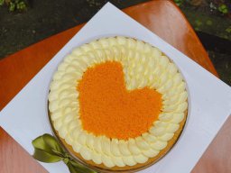 Bánh kem bông lan trứng muối